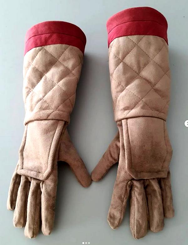 Gants matelassés de la Forgeronne, cousus à l'atelier